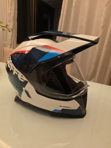 Capacete Bieffe B- Trail Deluxe - 2 meses de uso cheiro de novo.