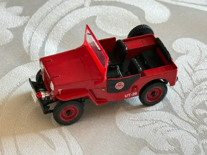 Coleção - Carros de Serviço - Jeep Willys Bombeiro