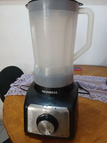 Vendo Liquidificador.