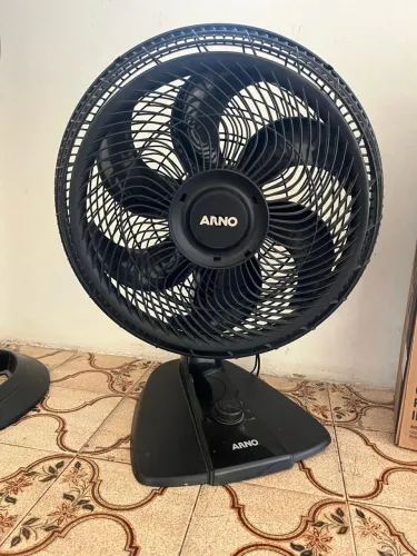 Ventilador Arno com defeito