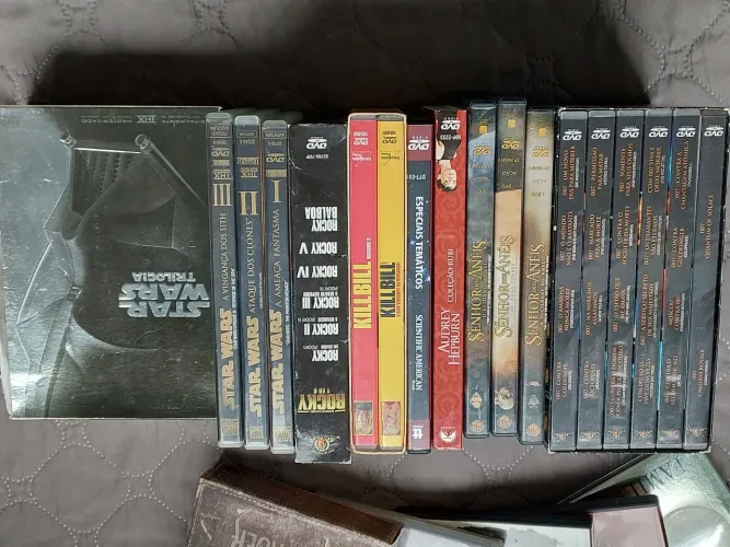 Coleção de DVDs Clássicos e Rock