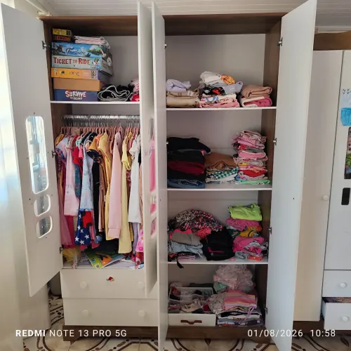 Guarda roupa infantil