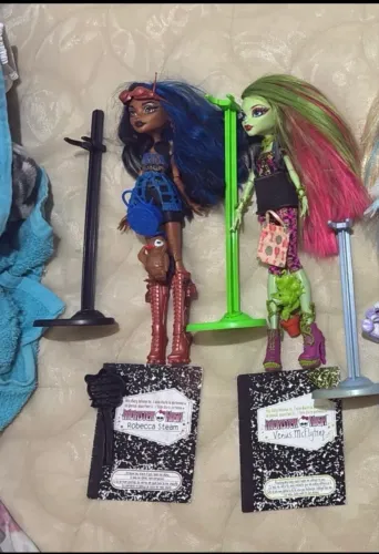 Lote 3 bonecas monster high básicas