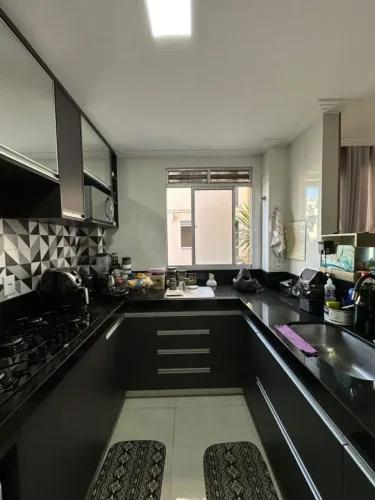 Balcão Tipo "U" cozinha MRV - Mármore São Gabriel