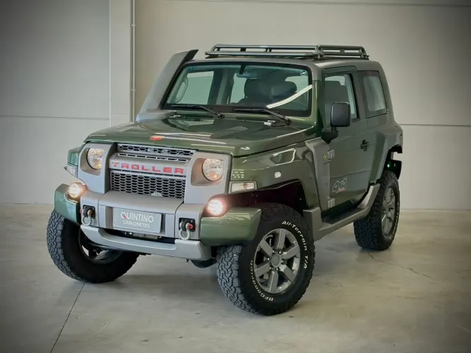 Troller T-4 XLT 3.2 2017