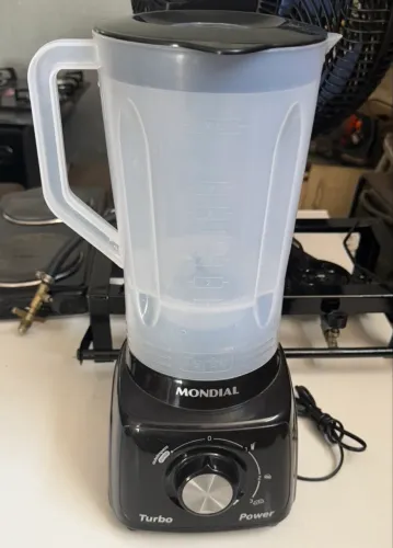 Liquidificador mondial seminovo turbo funcionando perfeitamente