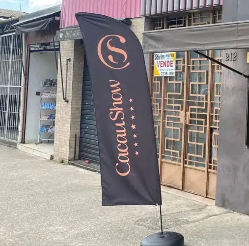 Preciso de costureiras para fechamento de windbanner. 