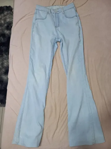 Calça flare marca play denim
