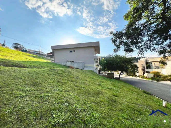 Terreno Para Venda de 364m² No Condominio Valville 2 Em Santana de Parnaiba/sp