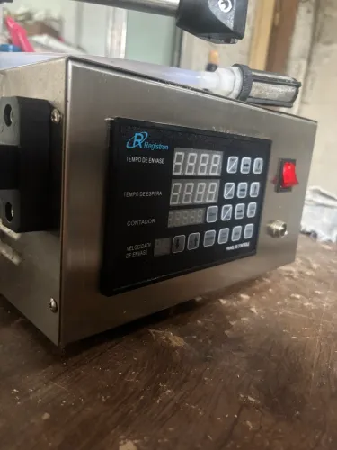 Envasadora de Líquido Semiautomática Registron SY130