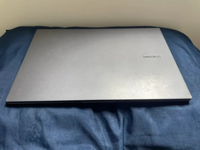 Notebook Samsung i3