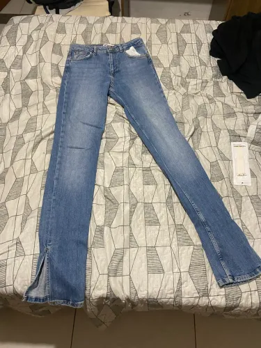 Vende-se calça skinny Zara feminina