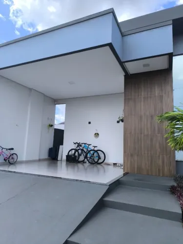Casa à venda no Condomínio Vitória Regia