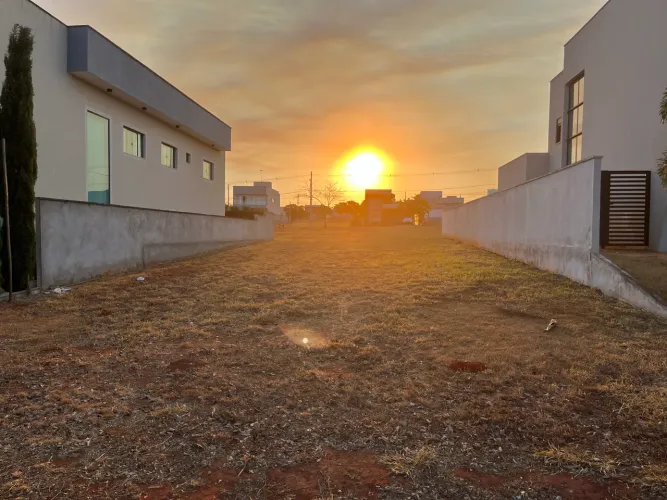 Lote terras alpha 1 ao lado do clube academia e portaria