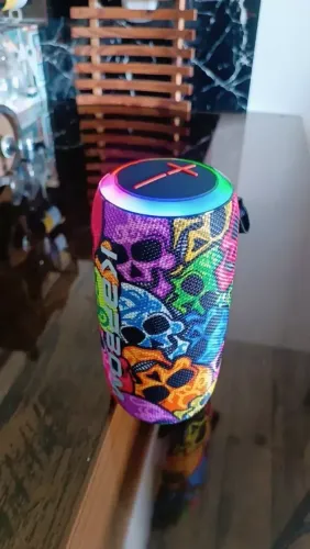 Caixa de Som Portátil Bluetoot - NOVA