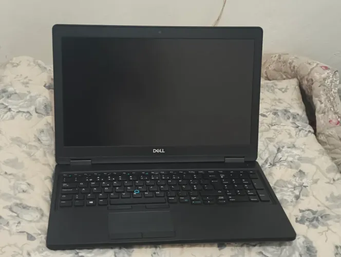 Notebook Dell Precision 3530