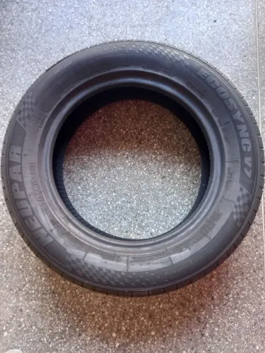 Pneus 185/65/R15