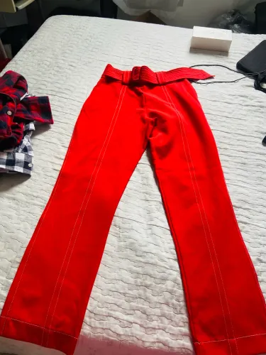Calça karmani vermelha