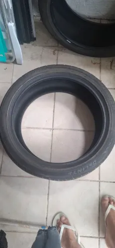 Pneus 245 40 aro 19 