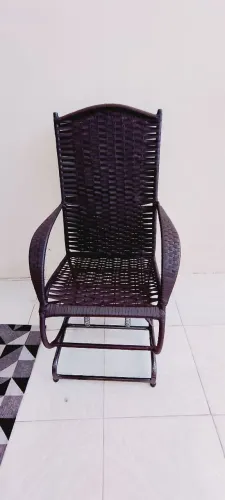 CADEIRA DE BALANÇO - NOVA
