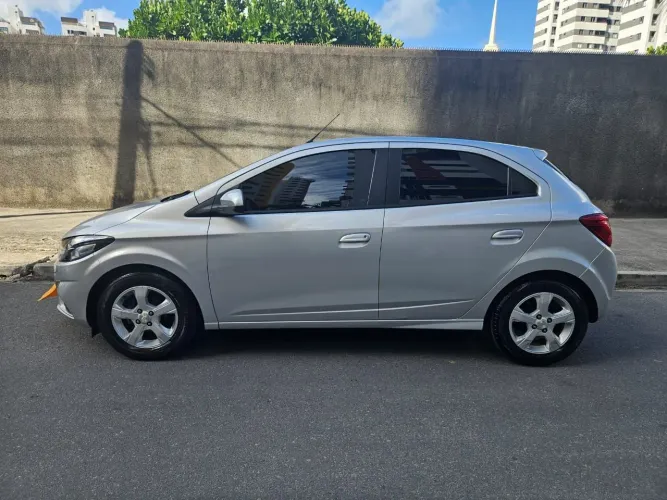 Chevrolet Onix Hatch LT 1.4 8V Flex Aut. 4P 2019