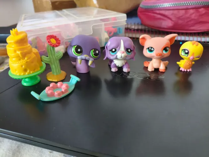 Lotinho littlest pet Shop