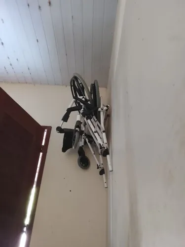 Cadeira de banho otobock nova nunca usada