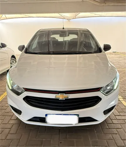 Chevrolet Onix Hatch LT 1.0 8V Flex Power Mec. 4P 2014