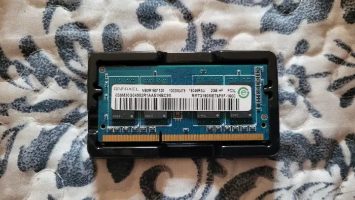 Memoria para Notebook - RAMAXEL ? RMT3190ME76F8F-1600 ? 2GB ? PC3L
