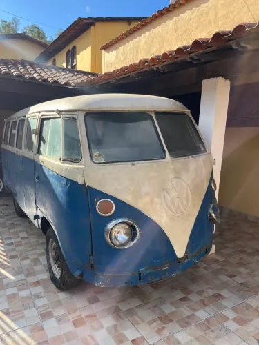 Volkswagen Kombi Standard/ Luxo/ Serie Prata 1976