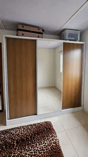 Guarda Roupa 