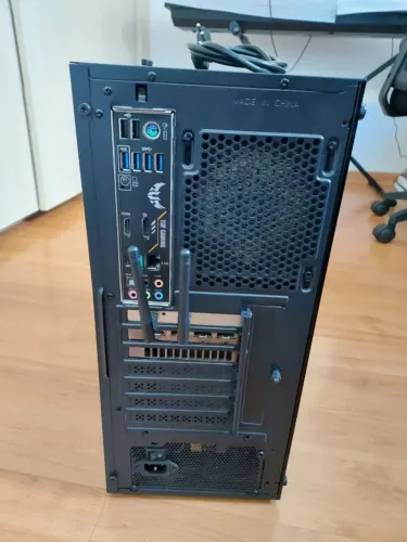 Desktop - Ryzen 7 5700X 32GiB RAM DDR4, 512 GiB NVMe, 960 GiB SSD, RTX 3060 12 GiB