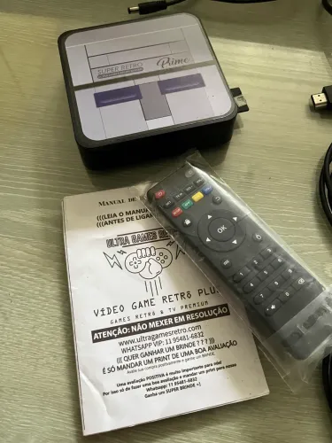 TOYUTOYI Video Game Retro Premium + 114 Mil Jogos + 4 Controles