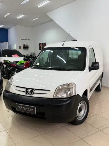 Peugeot Partner Furgão 1.6 16v/ 1.6 16V Flex 3P 2021