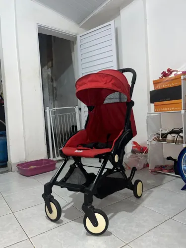 Carrinho de Bebê Burigotto - Conforto e Segurança