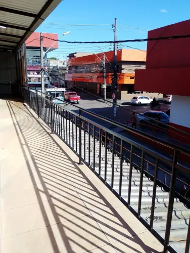 Sala Comercial - Av. Francisco Queiroz - Manoa