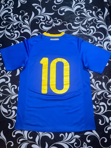 camisa reserva do Brasil 2010