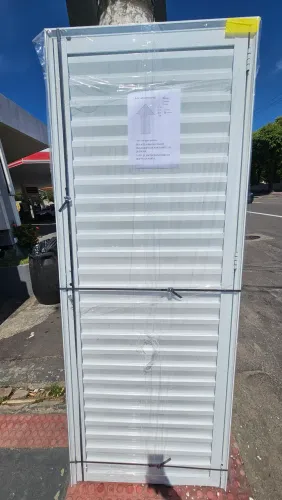 PROMOÇÃO INÉDITA!!! PORTA DE ALUMÍNIO BRANCA VENEZIANA 60CM, 70CM OU 80CM