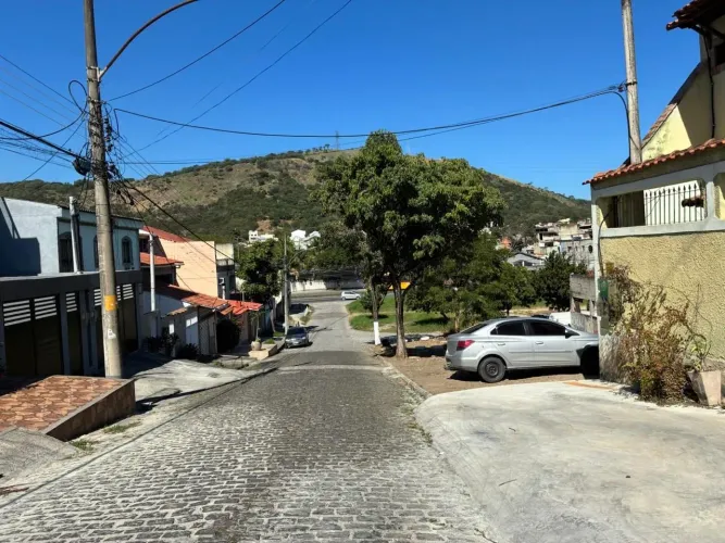 Baixou Lote 8,5 x 17 Débora 1 Urgente