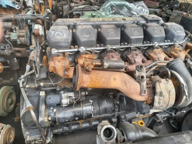 Motor Mercedes bens OM457,410cavalos ano 2004 STD completo feito novo a base de troca.