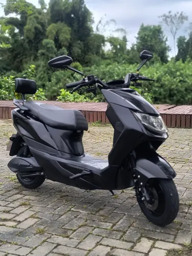 Scooter elétrica NXT Kay 72V