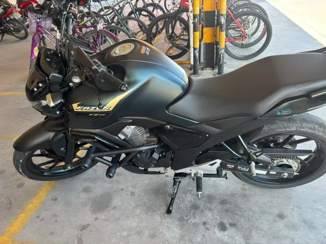 MOTO FAZER F15 2025 NOVINHA