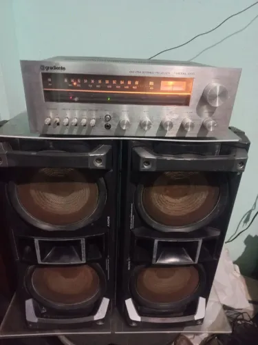 receiver vintage Gradiente Model 1000 completo com caixa de som Sony