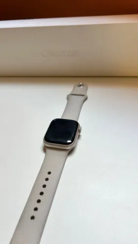 Apple Watch - Series 7 GPS - 41 mm (Original)