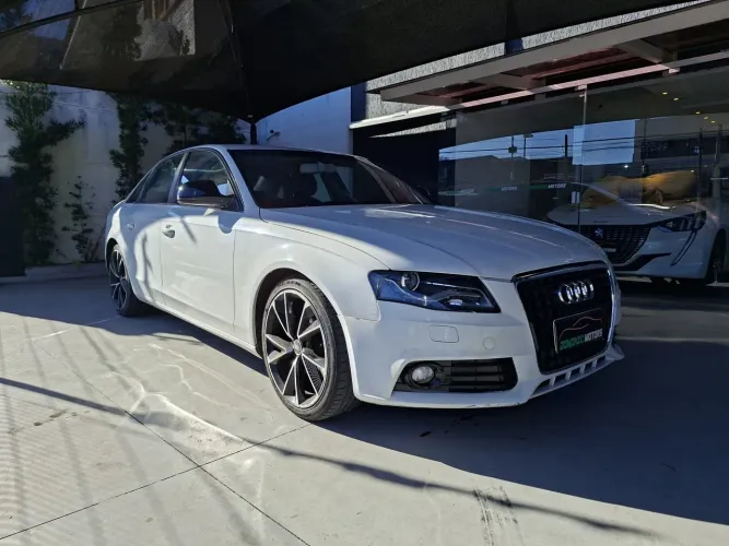 Audi A4 Audi Avant Lim. ED. 2.0 TFSI S Tronic 2009