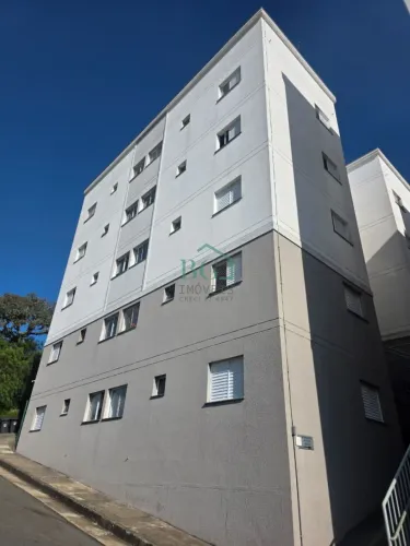 Excelente apartamento á venda em condomínio fechado em Poços de Caldas MG.
