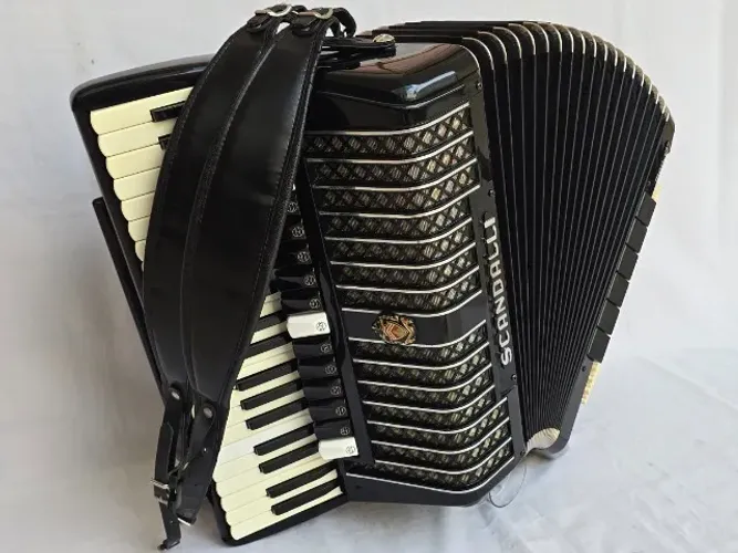 Acordeon 120 Baixos Scandalli XIV Polifônica "LINDA"