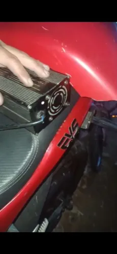 Vendo evs work com 2 bateria carregando original