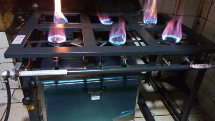 Toda linha de fogão com forno todo inox ou pintado/ faça sua cotação para cada modelo