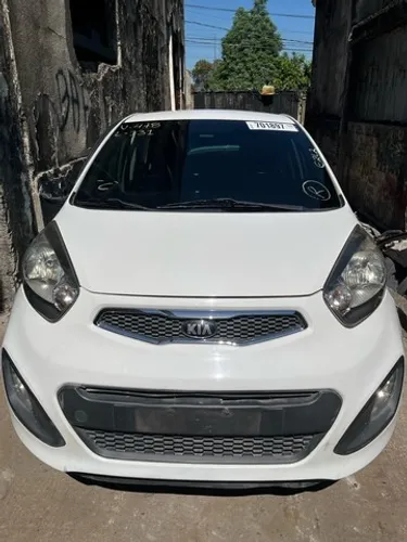 Sucata para retirada de peças Kia picanto ex 1.0 12v Ano 12/13